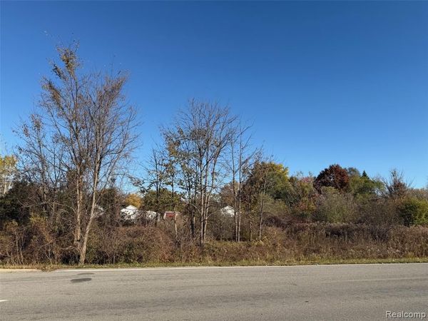 Lot 23 E Hill Road, Grand Blanc Twp, MI 48439