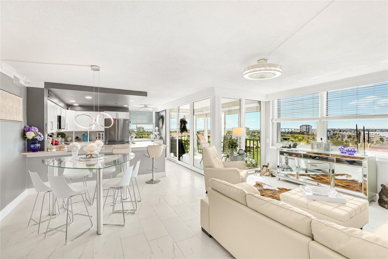 6265 Sun Boulevard, Unit 1004, Saint Petersburg, FL 33715 Photo