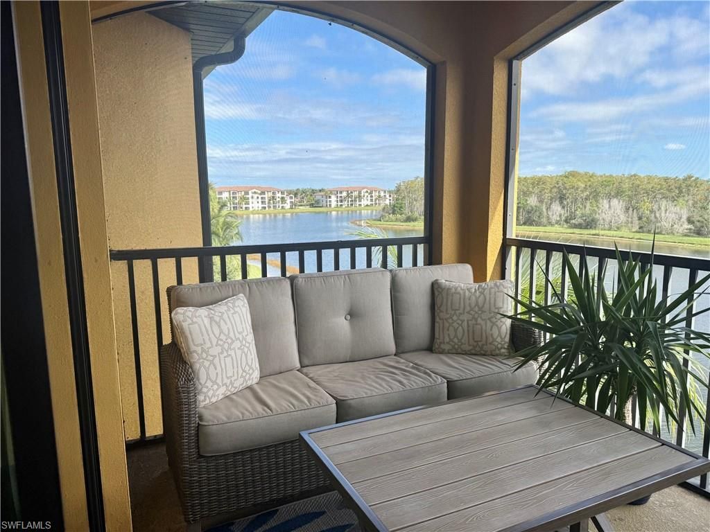 9584 Trevi Ct, Unit 5242, Naples, FL 34113 Photo