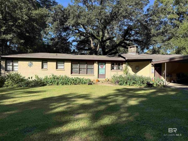 22173 1st Street, Silverhill, AL 36576