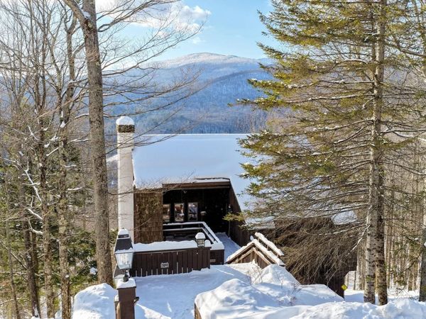 760 East Ash Road, Plymouth, VT 05056