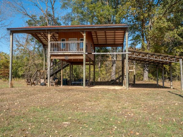 330 Jett Drive, Clifton, TN 38425