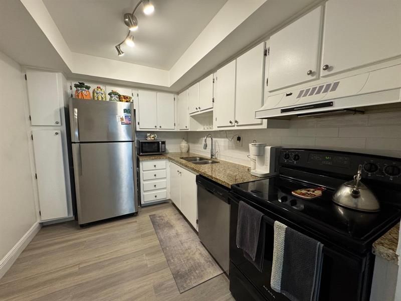 6701 N University Drive, Unit 216, Tamarac, FL 33321 Photo