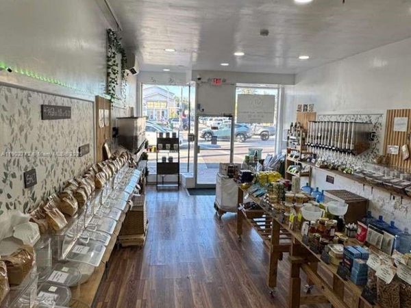 North Bay Village, Miami Beach, FL 33141