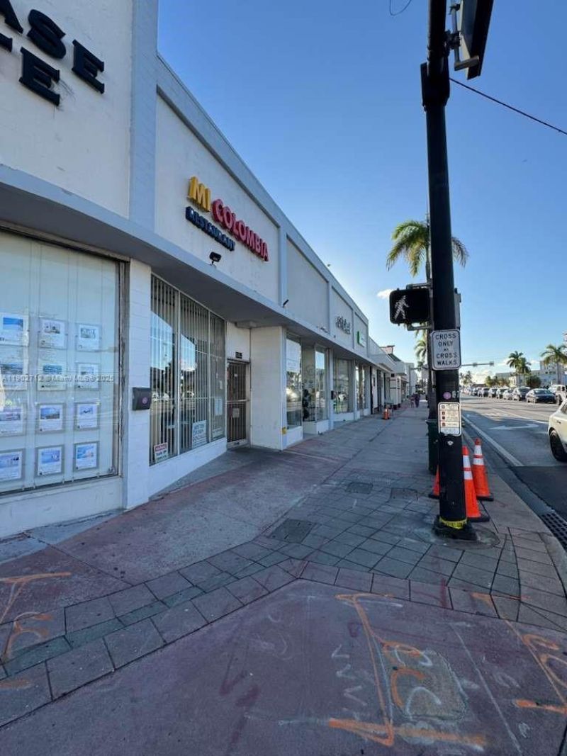 North Bay Village, Miami Beach, FL 33141 Photo