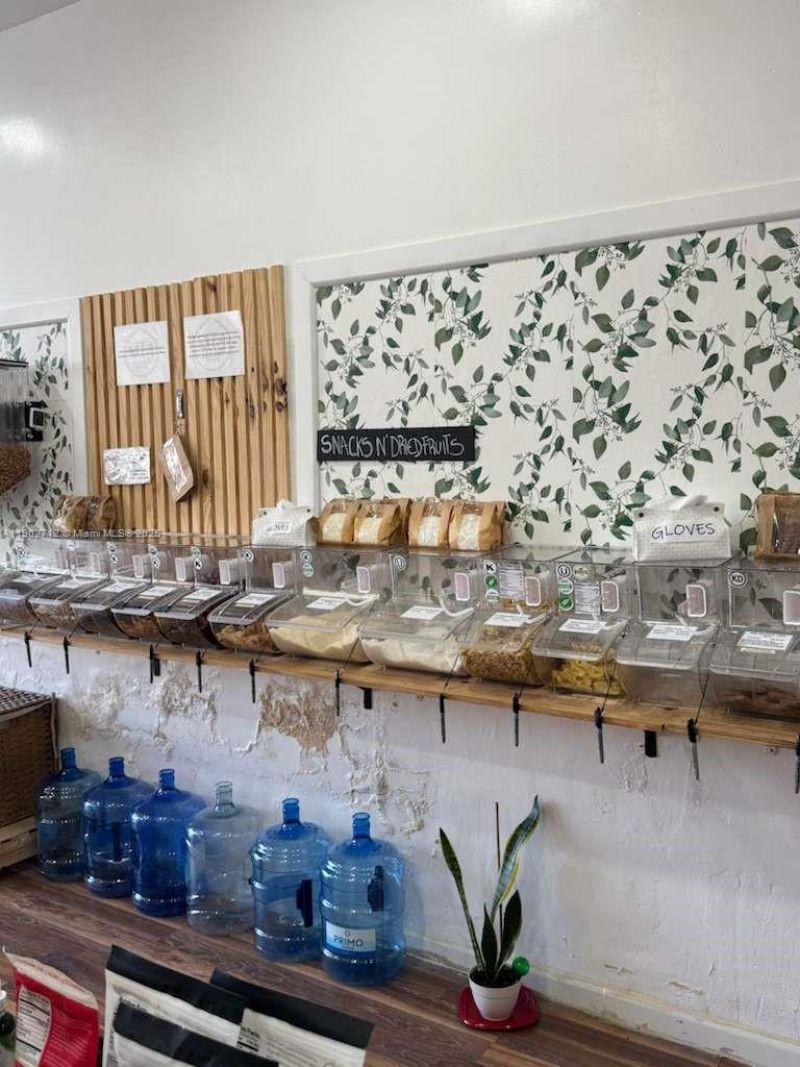 North Bay Village, Miami Beach, FL 33141 Photo