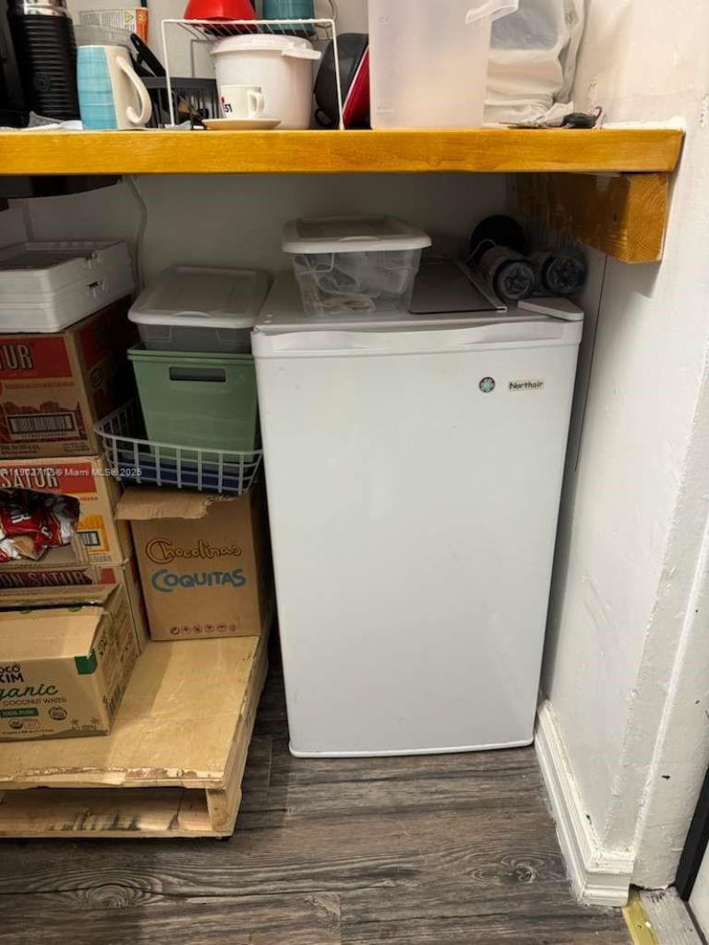 North Bay Village, Miami Beach, FL 33141 Photo