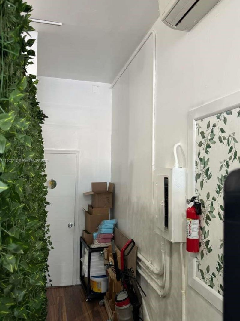 North Bay Village, Miami Beach, FL 33141 Photo