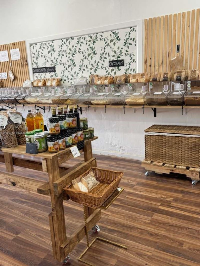 North Bay Village, Miami Beach, FL 33141 Photo