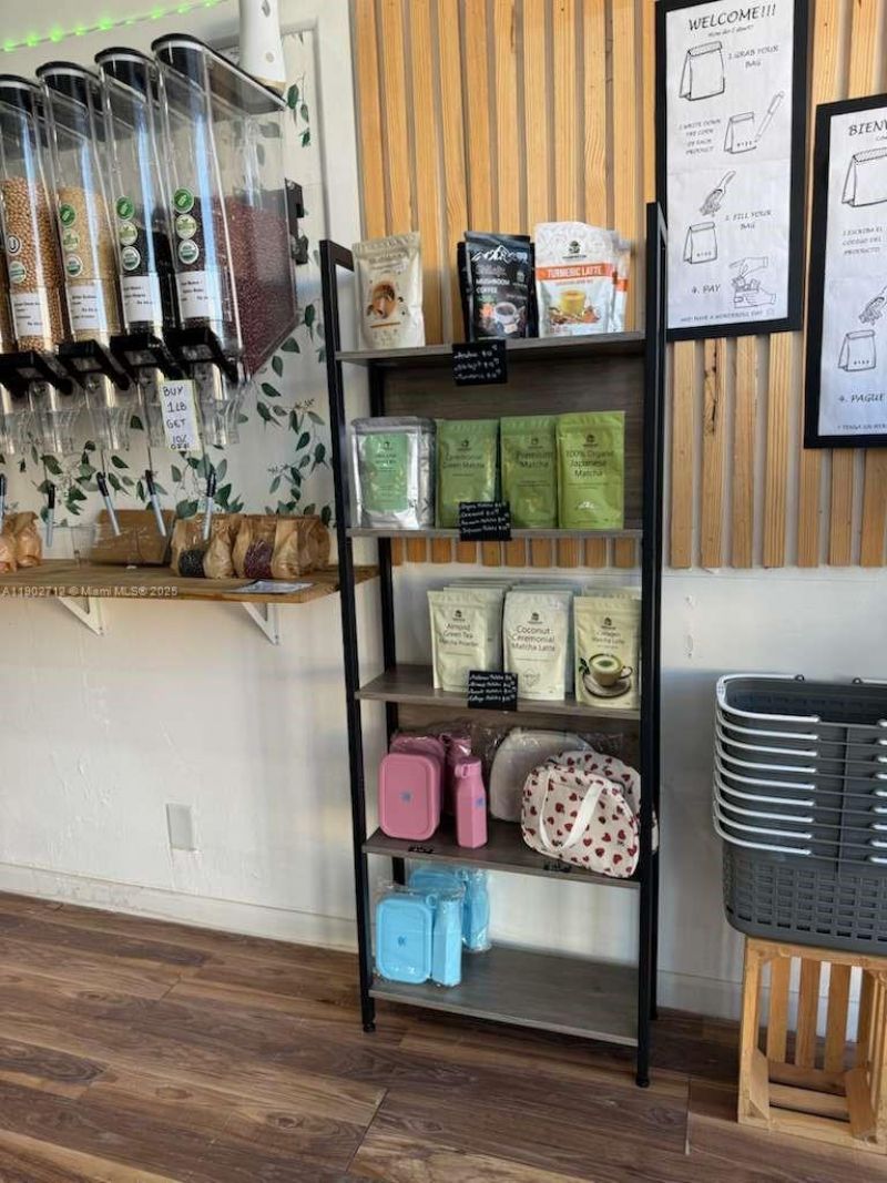 North Bay Village, Miami Beach, FL 33141 Photo