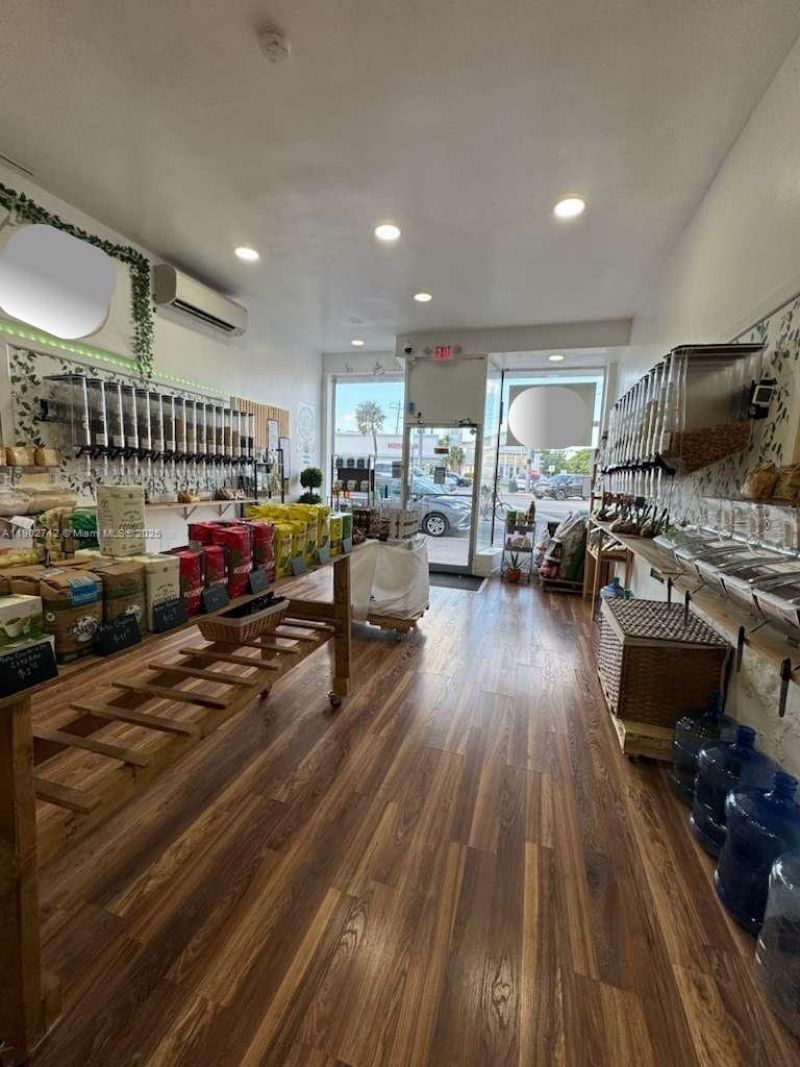 North Bay Village, Miami Beach, FL 33141 Photo