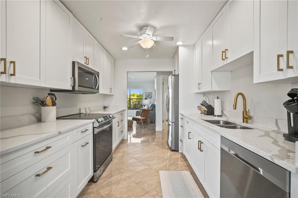 20640 Porthole Ct, Estero, FL 33928 Photo