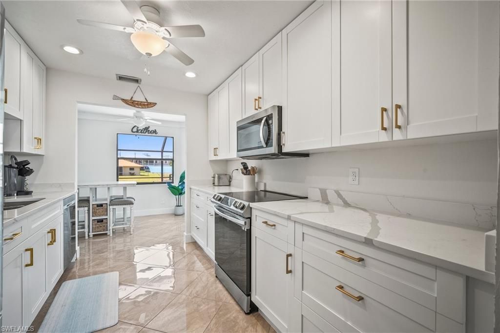 20640 Porthole Ct, Estero, FL 33928 Photo