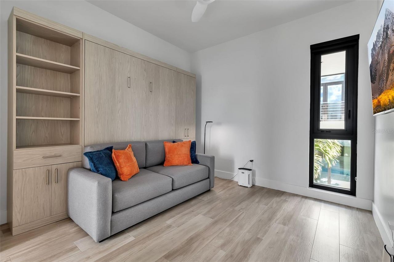 1542 4th Street, Unit 210, Sarasota, FL 34236 Photo