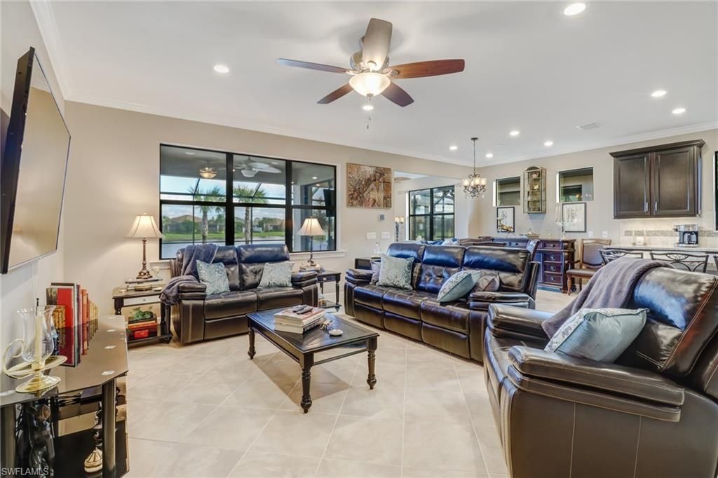 7567 Winding Cypress Dr, Naples, FL 34114 Photo