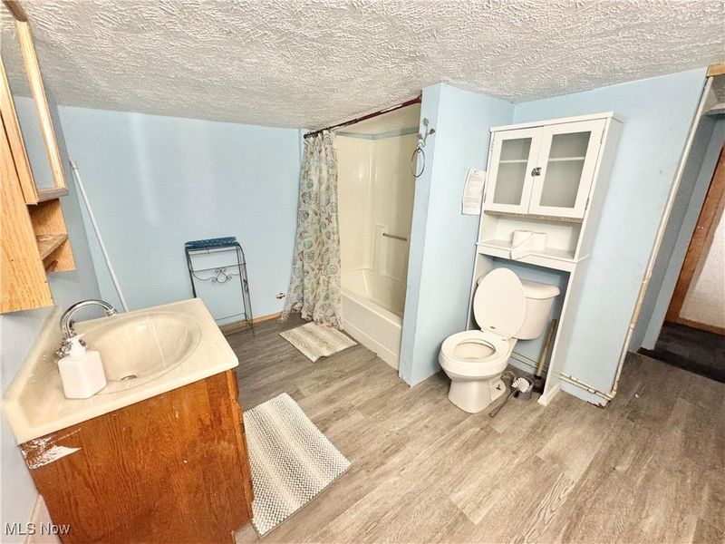 1693 Elfleda Street, Lorain, OH 44055 Photo 31