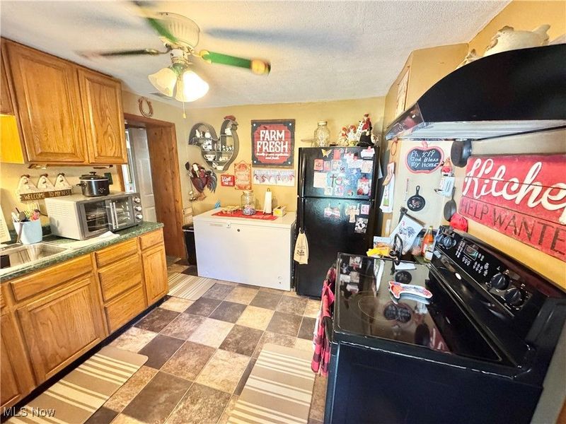 1693 Elfleda Street, Lorain, OH 44055 Photo 6