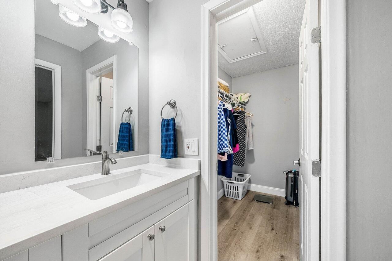 837 North Drive, Unit C, Delray Beach, FL 33445 Photo