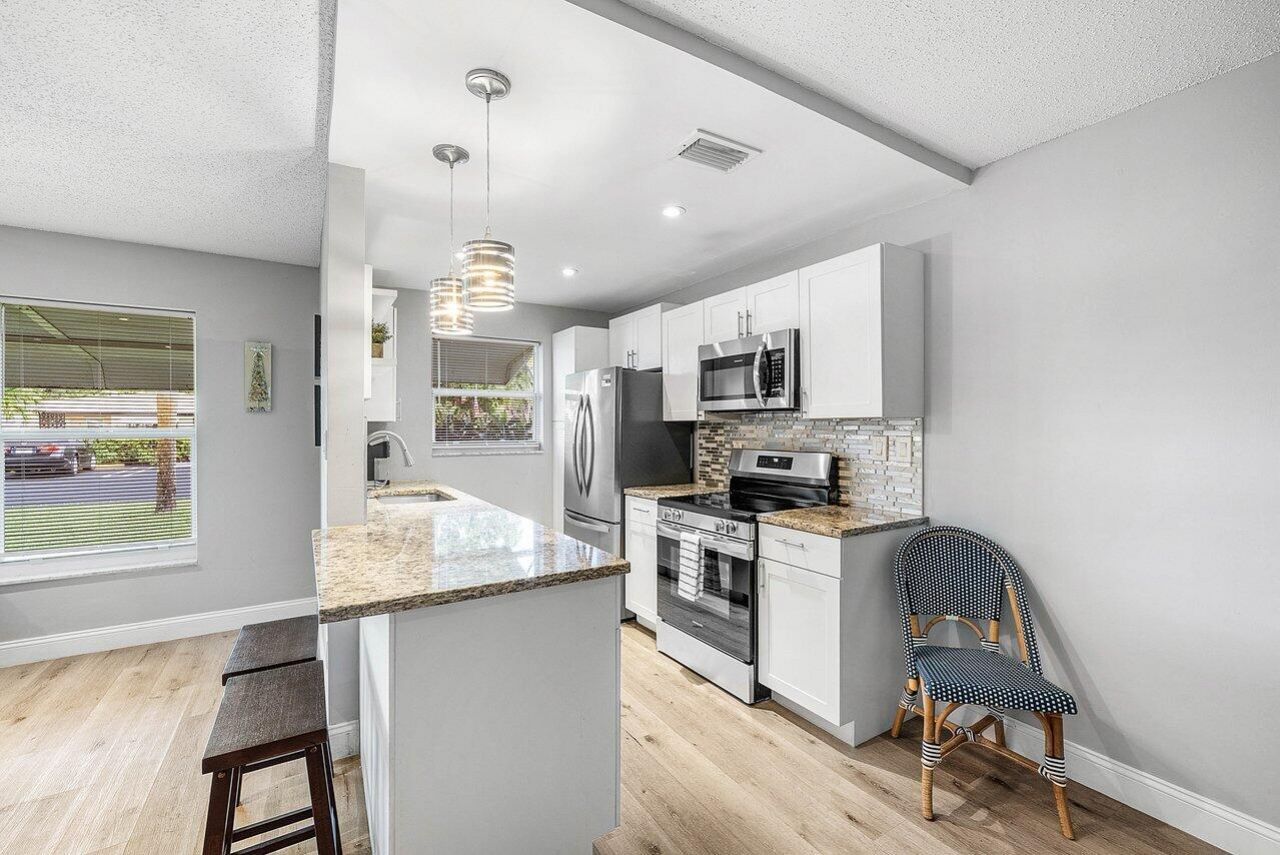 837 North Drive, Unit C, Delray Beach, FL 33445 Photo