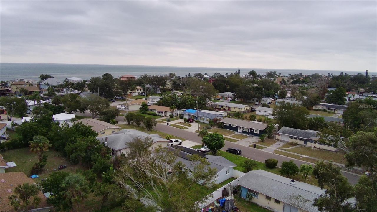 3673 Searobin Drive Se, Saint Petersburg, FL 33705 Photo