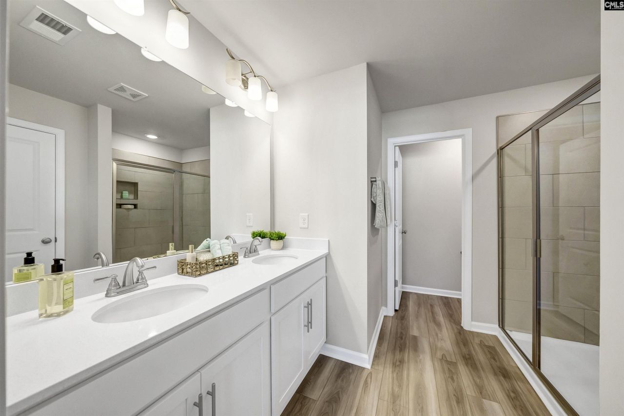 200 Carillo Drive Photo 23