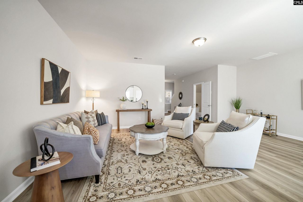 200 Carillo Drive Photo 7