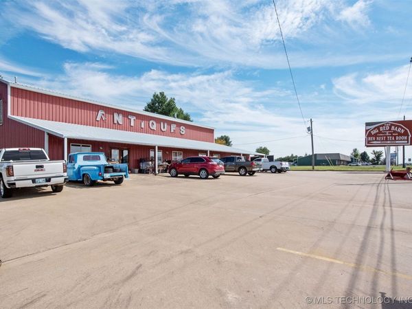 2001 S Hwy 69 Highway, Wagoner, OK 74467