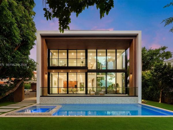 3114 Prairie Ave, Miami Beach, FL 33140