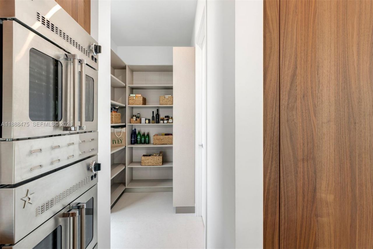 3114 Prairie Ave, Miami Beach, FL 33140 Photo