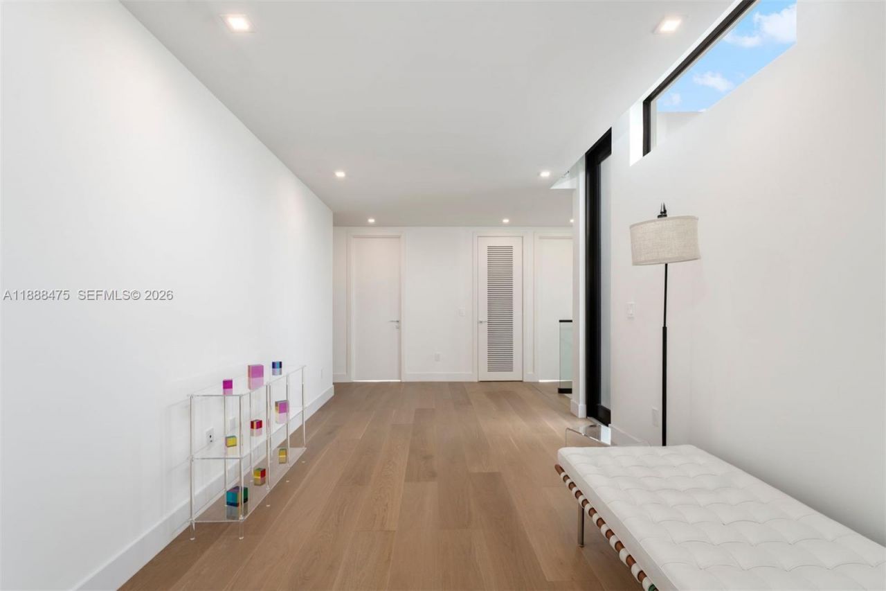 3114 Prairie Ave, Miami Beach, FL 33140 Photo
