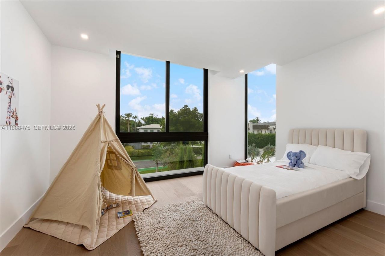 3114 Prairie Ave, Miami Beach, FL 33140 Photo