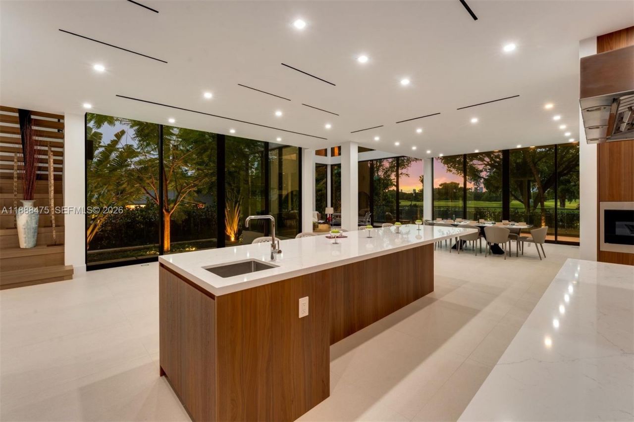 3114 Prairie Ave, Miami Beach, FL 33140 Photo