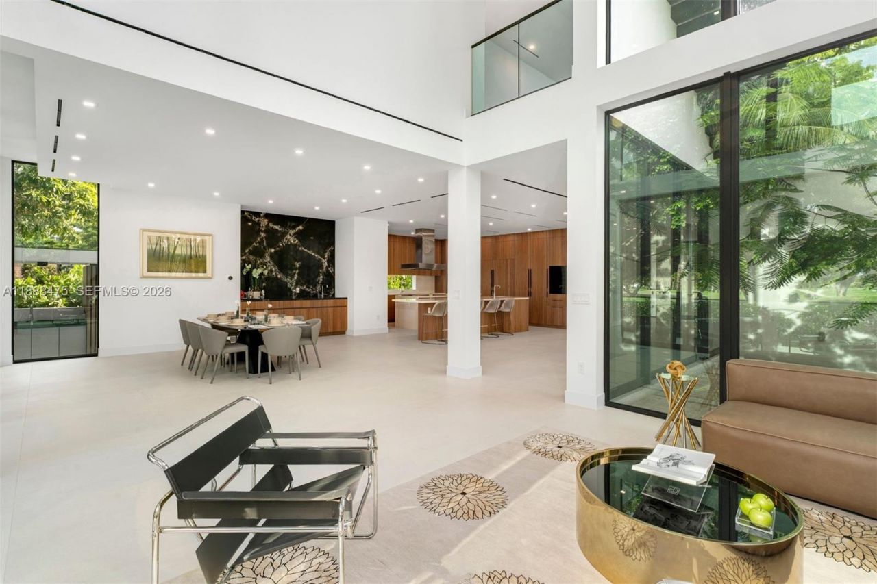 3114 Prairie Ave, Miami Beach, FL 33140 Photo