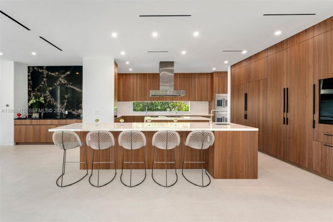 3114 Prairie Ave, Miami Beach, FL 33140 Photo