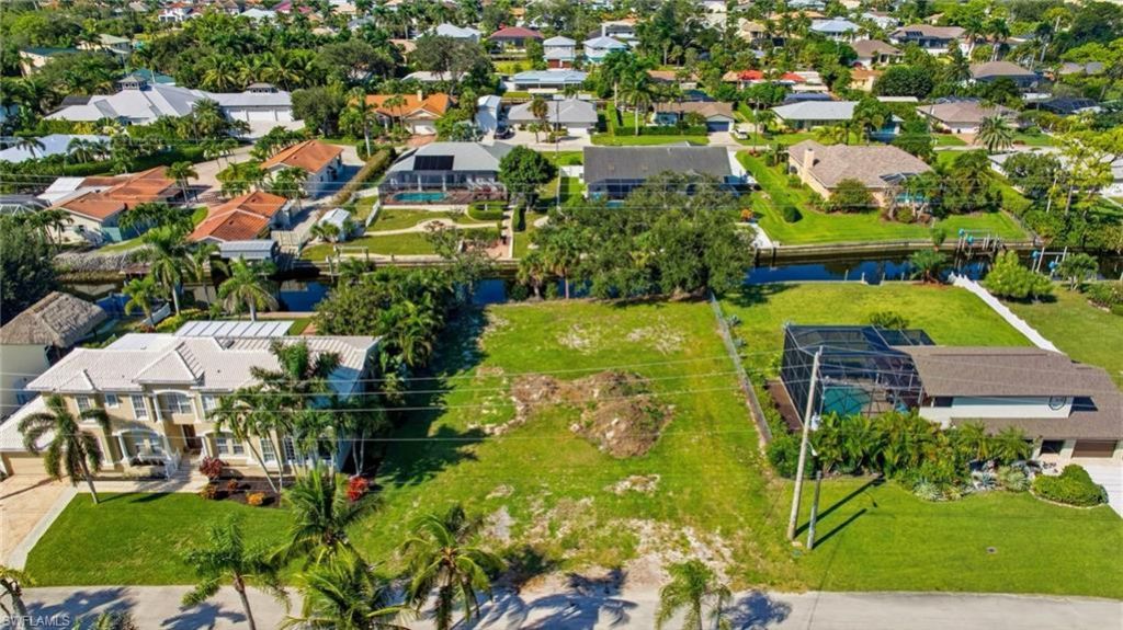 27090 Holly Ln, Bonita Springs, FL 34135 Photo