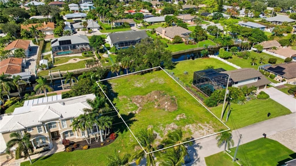 27090 Holly Ln, Bonita Springs, FL 34135 Photo