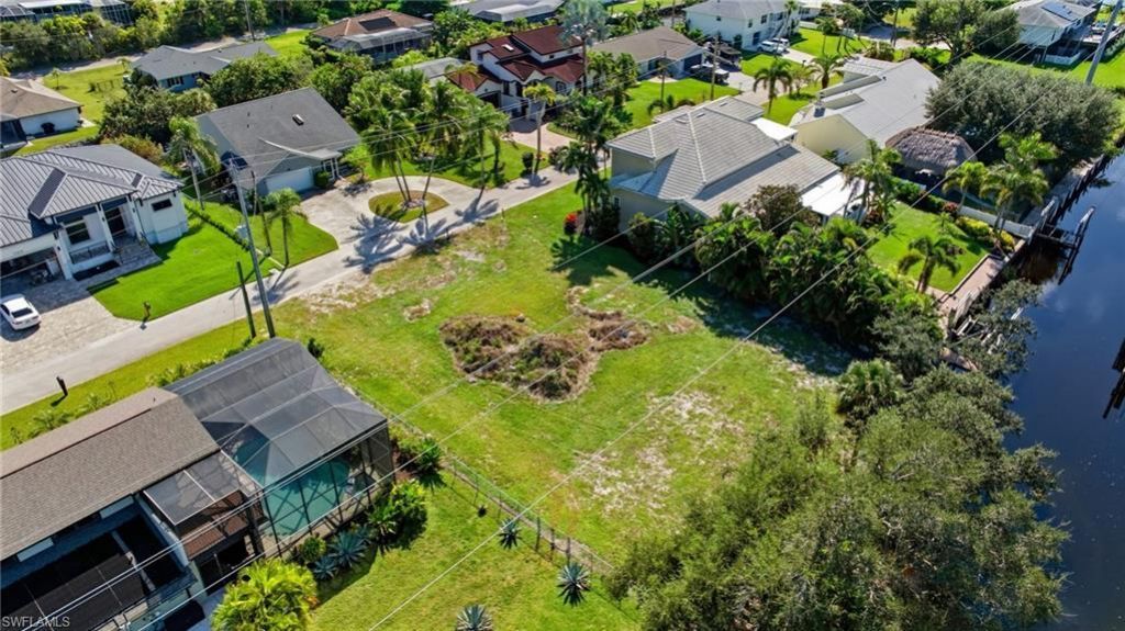 27090 Holly Ln, Bonita Springs, FL 34135 Photo