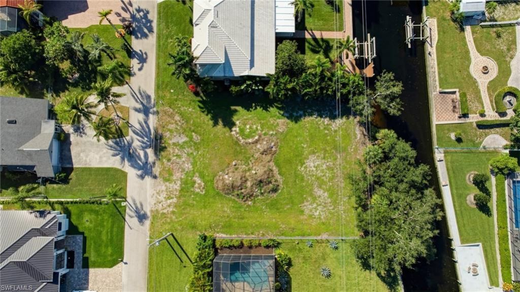 27090 Holly Ln, Bonita Springs, FL 34135 Photo