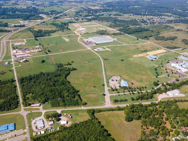 500 N Moccasin Avenue, Tahlequah, OK 74464