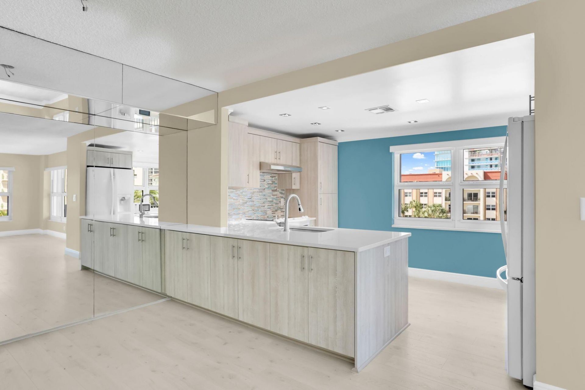 405 N Ocean Boulevard, Unit 329, Pompano Beach, FL 33062 Photo