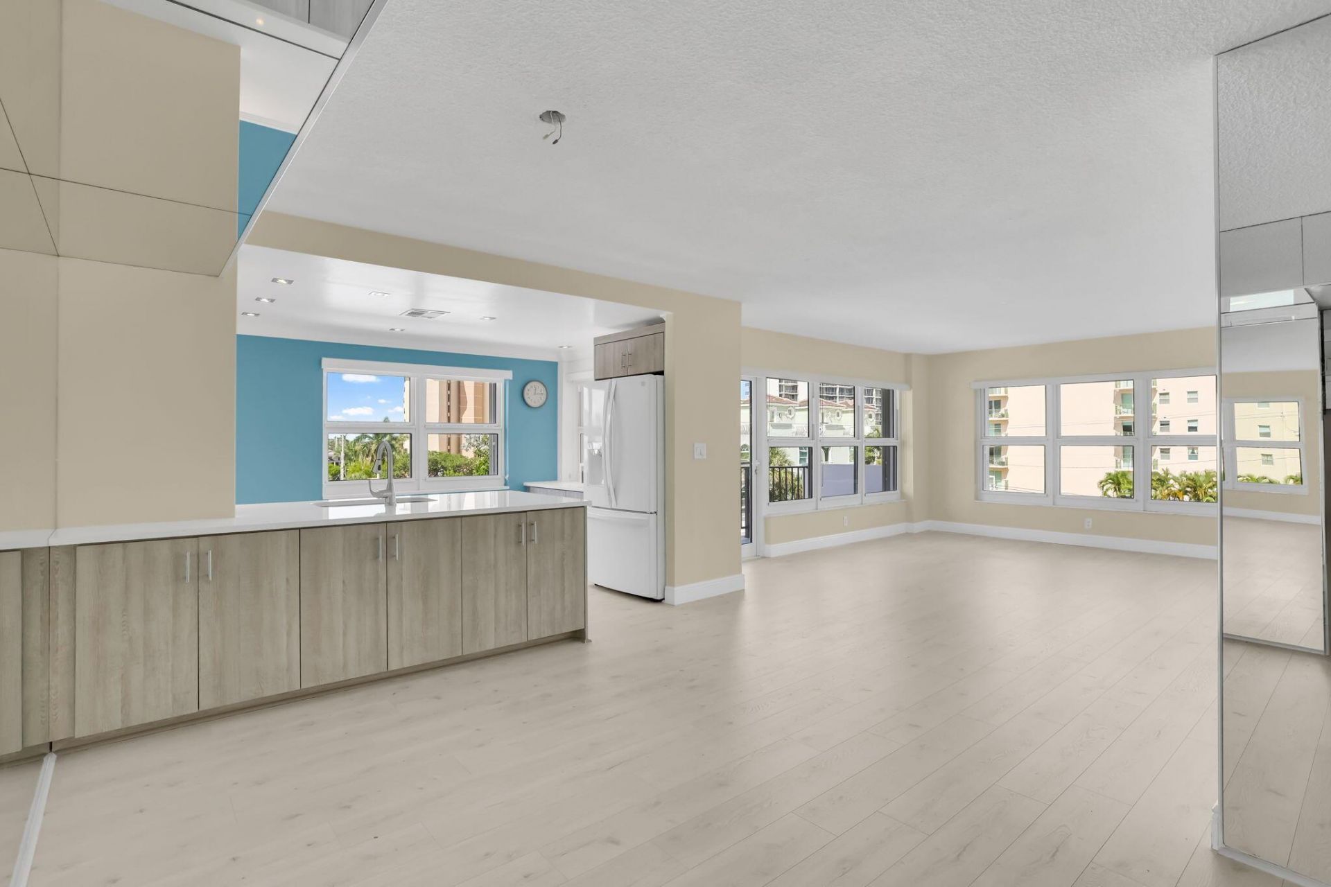 405 N Ocean Boulevard, Unit 329, Pompano Beach, FL 33062 Photo