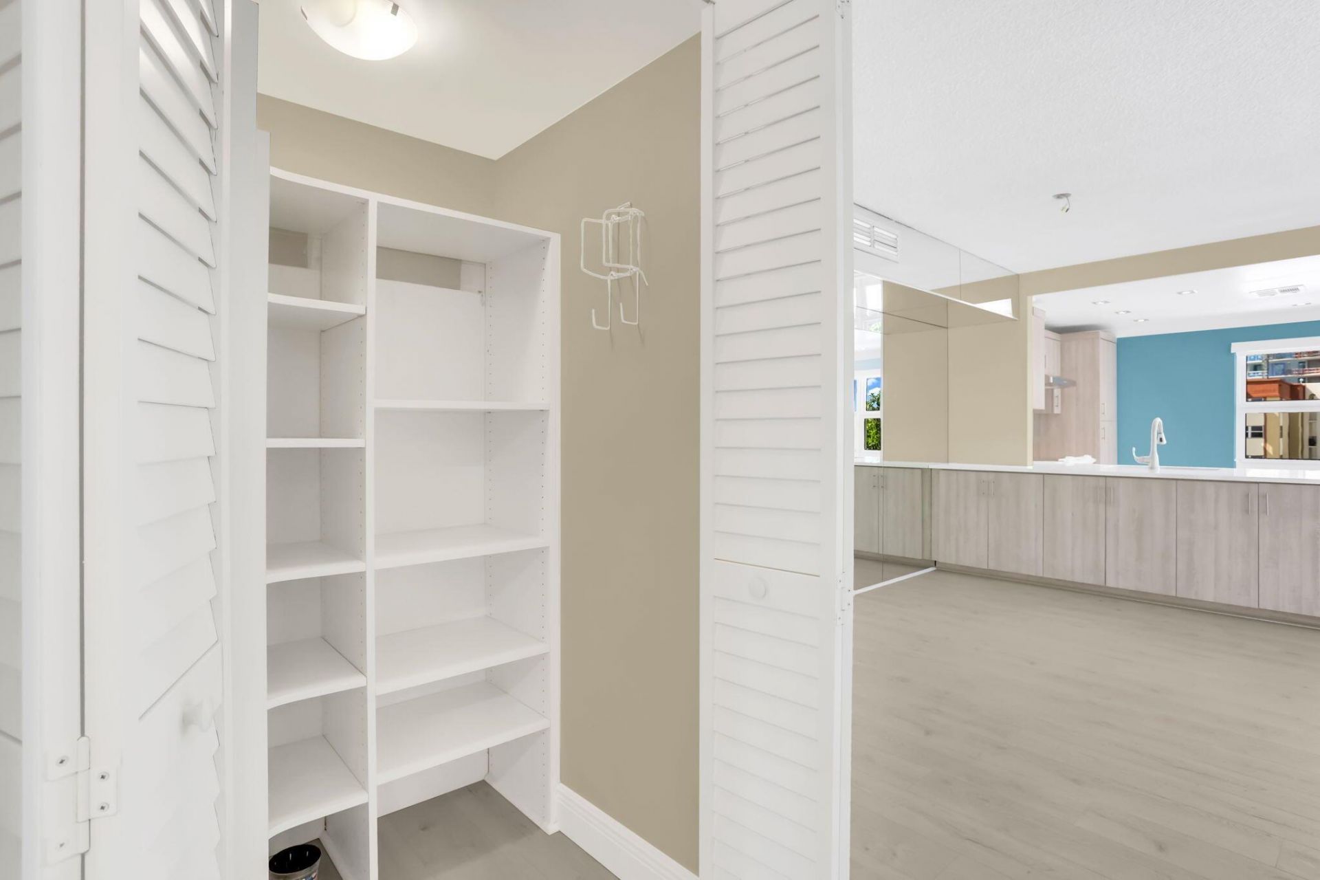 405 N Ocean Boulevard, Unit 329, Pompano Beach, FL 33062 Photo