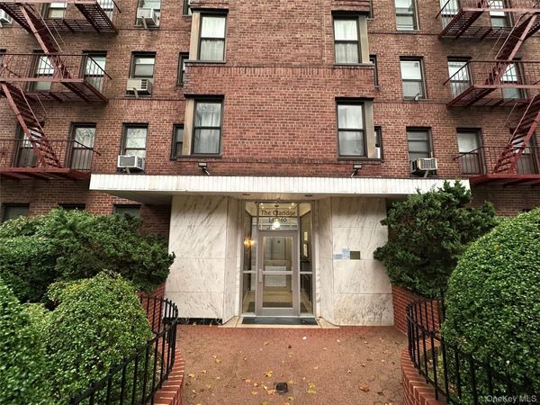 141-60 84th Road, Unit 5C, Briarwood, NY 11435