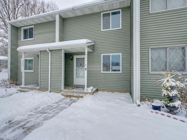 405 Robert Street S, Saint Paul, MN 55107