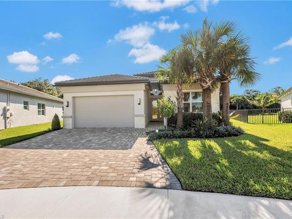 11453 Jacaranda DR, NAPLES, FL 34120