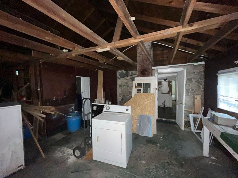 318 W Front Street, New Holland, OH 43145 Photo 7