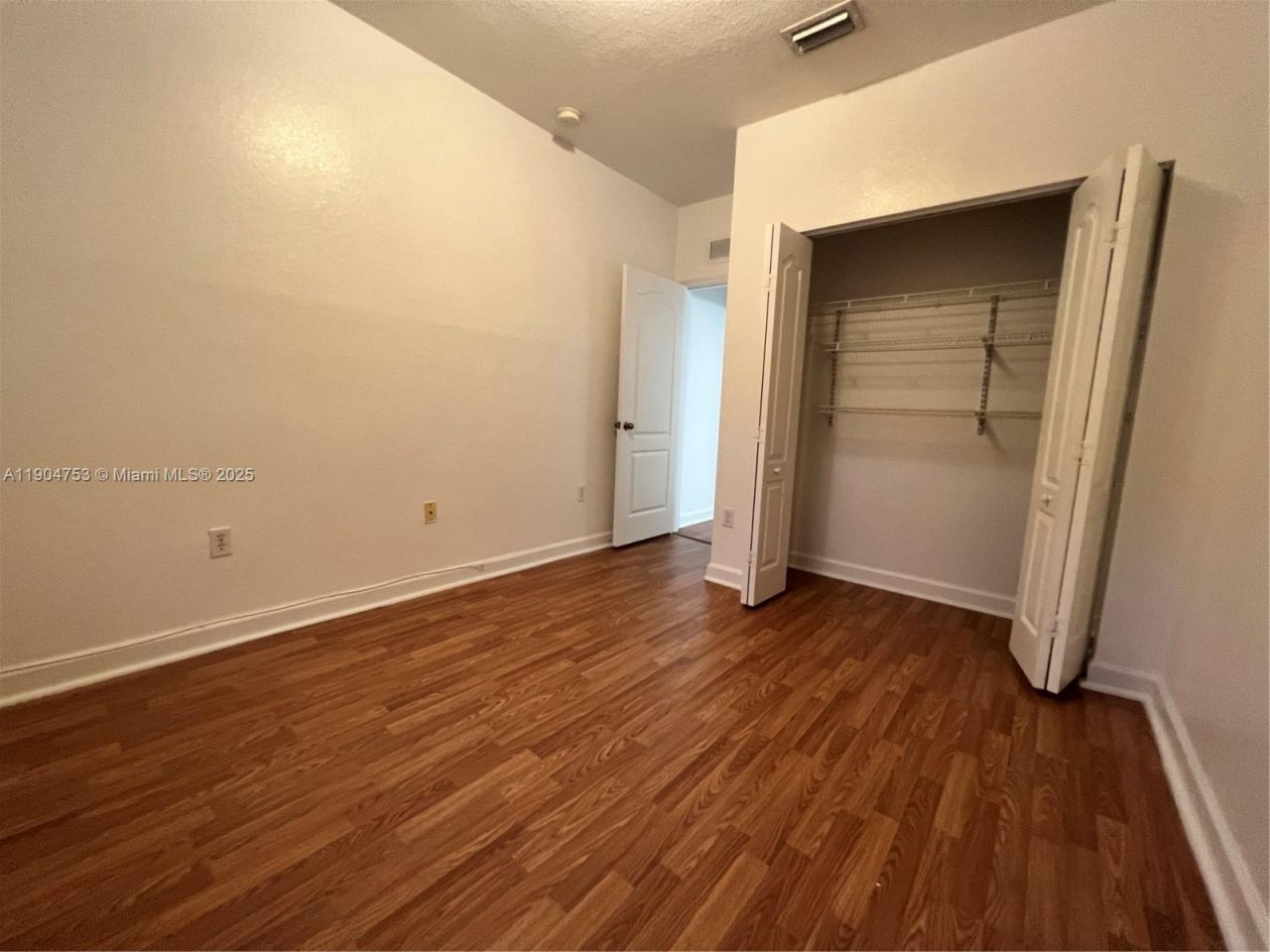 8564 SW 214th Way, Cutler Bay, FL 33189 Photo