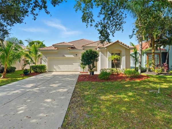 2318 Bainmar DR, LEHIGH ACRES, FL 33973
