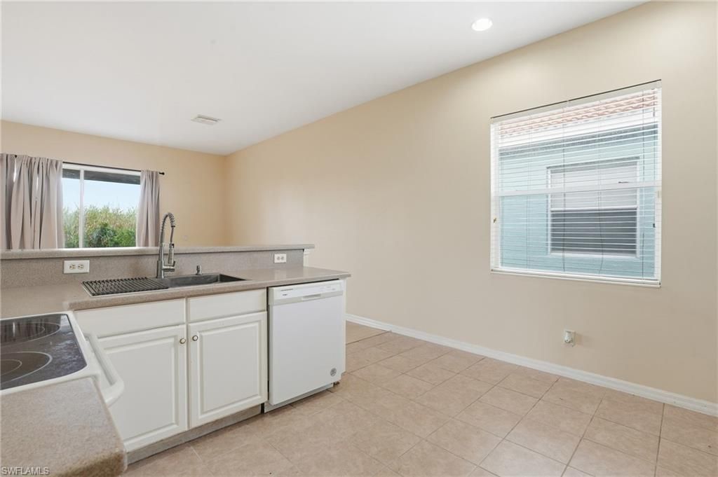 2318 Bainmar Dr, Lehigh Acres, FL 33973 Photo