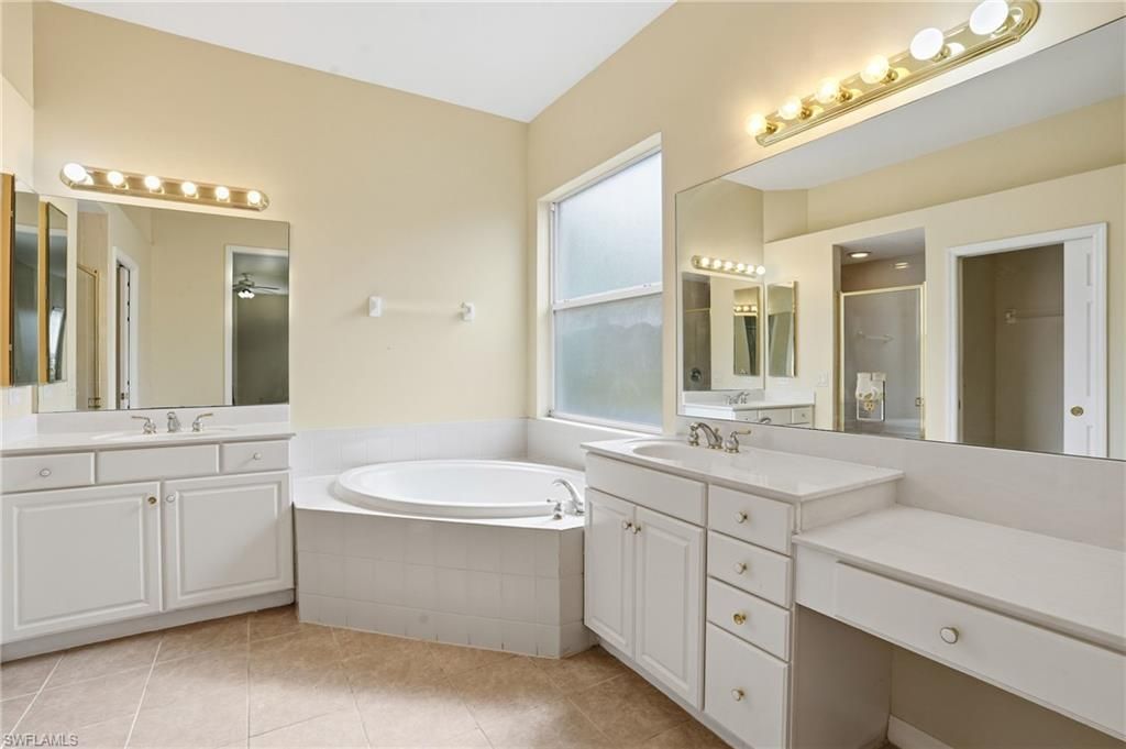 2318 Bainmar Dr, Lehigh Acres, FL 33973 Photo